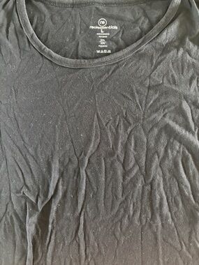 Real Essentials Women's Black Scoop Neck Tee